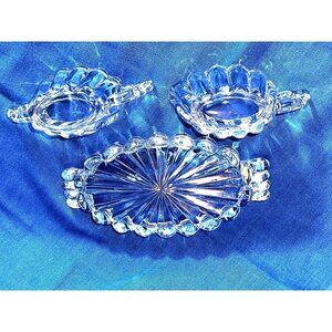 Heisy Small Creamer And Sugar With‎ Under plate.